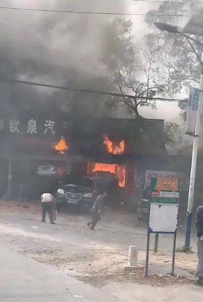 下载.jpg