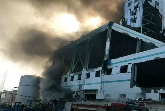 山东昌乐一化工企业发生火灾 致7人死亡4人受伤