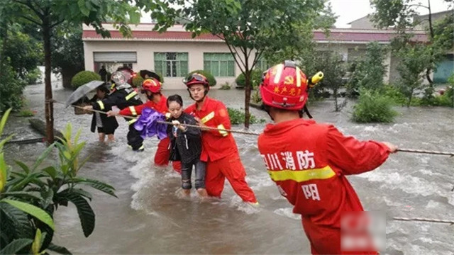 消防部队疏散营救群众2.8万余人