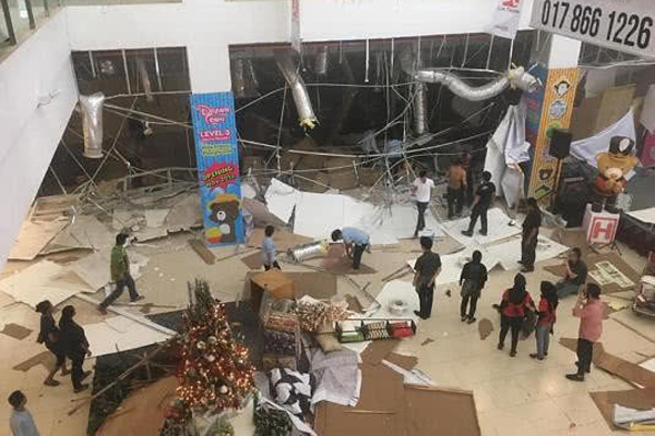 马来西亚古晋市的CityOne商场发生爆炸