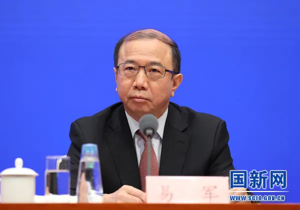 深化测绘资质改革和建设工程企业资质管理制度改革，国务院政策例行吹风会