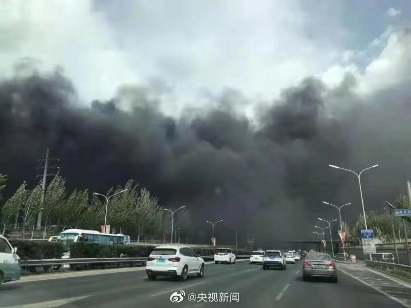 北京2名消防员救火牺牲