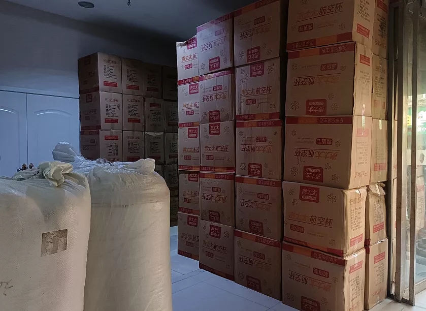 服装批发城安全出口堵塞被罚5000元